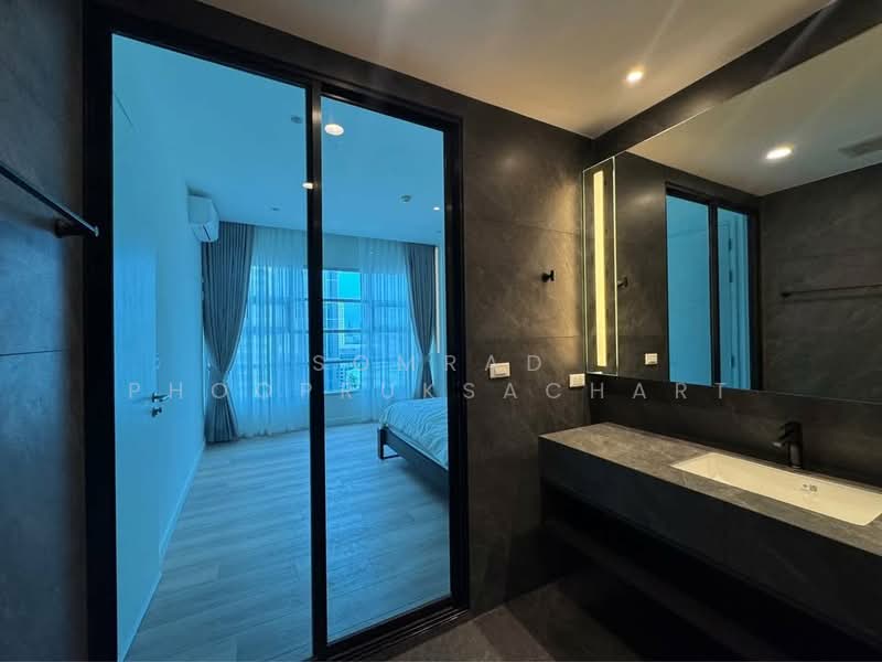 Baan Klang Krung Siam-Pathumwan, Bangkok, Petchburi Road, Thanon Phetchaburi, Ratchathewi, Bangkok, 2 Bedrooms, 97 sqm, Condo For Rent, by Somrad Phoopruksachart, 500367086 - DDproperty.com