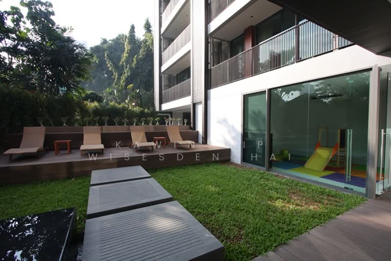 Promphan 53, Bangkok, 17 Soi Sukhumvit 53, Khlong Tan Nua, Watthana, Bangkok, 2 Bedrooms, 141 sqm, Apartment For Rent, by Kawinthip Wisesdenchai, 500367172 - DDproperty.com