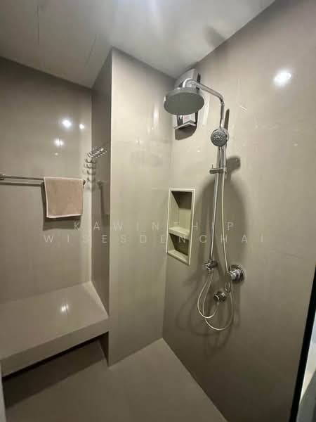 Rhythm Sukhumvit 42, Bangkok, Soi Sukhumvit 42, Sukhumvit Road, Phra Kanong, Khlong Toei, Bangkok, 1 Bedroom, 46 sqm, Condo For Sale, by Kawinthip Wisesdenchai, 500367190 - DDproperty.com