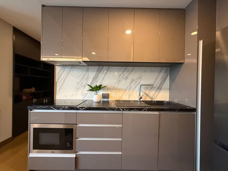 Siamese Exclusive Queens, Bangkok, 388 Phai Singto Alley, Khlong Toei, Bangkok, 2 Bedrooms, 75 sqm, Condo For Rent, by Somrad Phoopruksachart, 500367204 - DDproperty.com