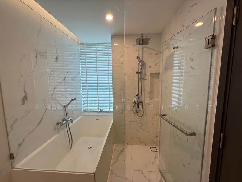 Siamese Exclusive Queens, Bangkok, 388 Phai Singto Alley, Khlong Toei, Bangkok, 2 Bedrooms, 75 sqm, Condo For Rent, by Somrad Phoopruksachart, 500367204 - DDproperty.com