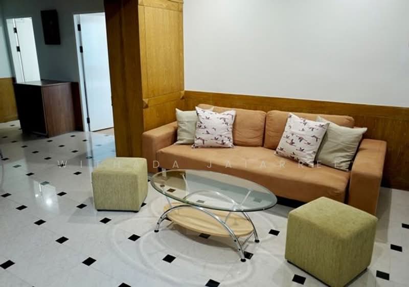 The Royal Place 1, Bangkok, Rajdamri, Lumphini, Pathum Wan, Bangkok, 1 Bedroom, 64 sqm, Condo For Rent, by Withada Jaiarree, 500367205 - DDproperty.com