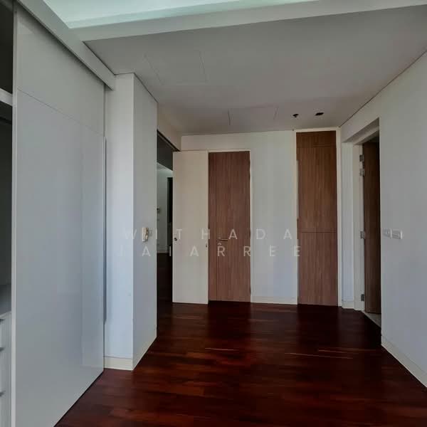 Domus 18, Bangkok, Soi Sukhumvit 18, Khlong Toei, Bangkok, 2 Bedrooms, 102 sqm, Condo For Rent, by Withada Jaiarree, 500367217 - DDproperty.com