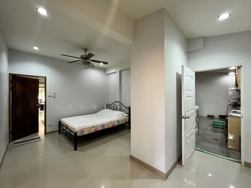 Nong Hoi, Mueang Chiang Mai, Chiang Mai, Thailand, Chiang Mai, Nong Phung, Saraphi, Chiang Mai, 3 Bedrooms, 350 sqm, Single Detached House For Rent, by Surat Premsri, 500367263 - DDproperty.com