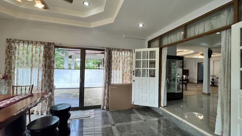 Nong Hoi, Mueang Chiang Mai, Chiang Mai, Thailand, Chiang Mai, Nong Phung, Saraphi, Chiang Mai, 3 Bedrooms, 350 sqm, Single Detached House For Rent, by Surat Premsri, 500367263 - DDproperty.com
