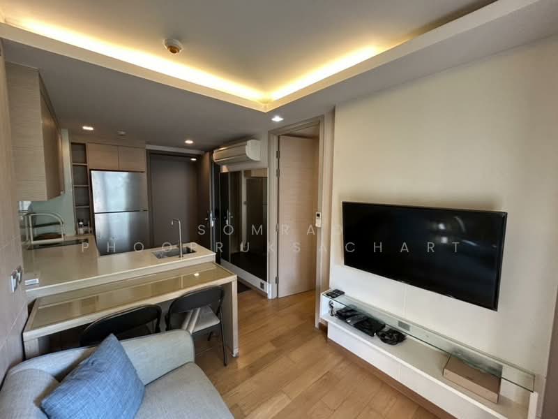 Via BOTANI, Bangkok, 36 Soi Sukhumvit 47, Sukhumvit Road, Khlong Tan Nua, Watthana, Bangkok, 1 Bedroom, 35 sqm, Condo For Rent, by Somrad Phoopruksachart, 500367265 - DDproperty.com