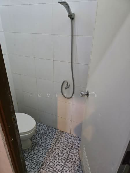 Meuangthong Garden Zone 1, Bangkok, Phatthanakan 69 Yaek 2-1-4, Prawet, Bangkok, 3 Bedrooms, 240 sqm, Single Detached House For Sale, by home4sale, 500367297 - DDproperty.com