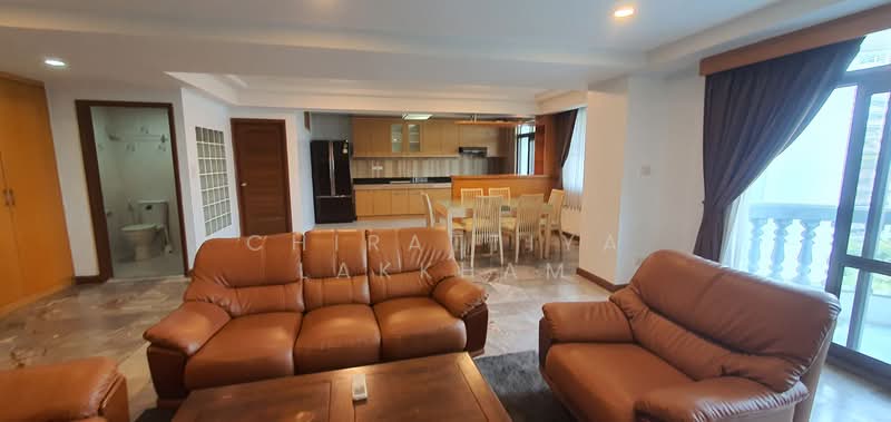 Royal Castle Sukhumvit, Bangkok, 30 Soi Sukhumvit 39, Khlongtoei Nua, Watthana, Bangkok, 3 Bedrooms, 160 sqm, Condo For Rent, by Chirattiya Lakkham, 500367316 - DDproperty.com