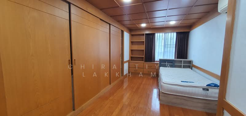 Royal Castle Sukhumvit, Bangkok, 30 Soi Sukhumvit 39, Khlongtoei Nua, Watthana, Bangkok, 3 Bedrooms, 160 sqm, Condo For Rent, by Chirattiya Lakkham, 500367316 - DDproperty.com