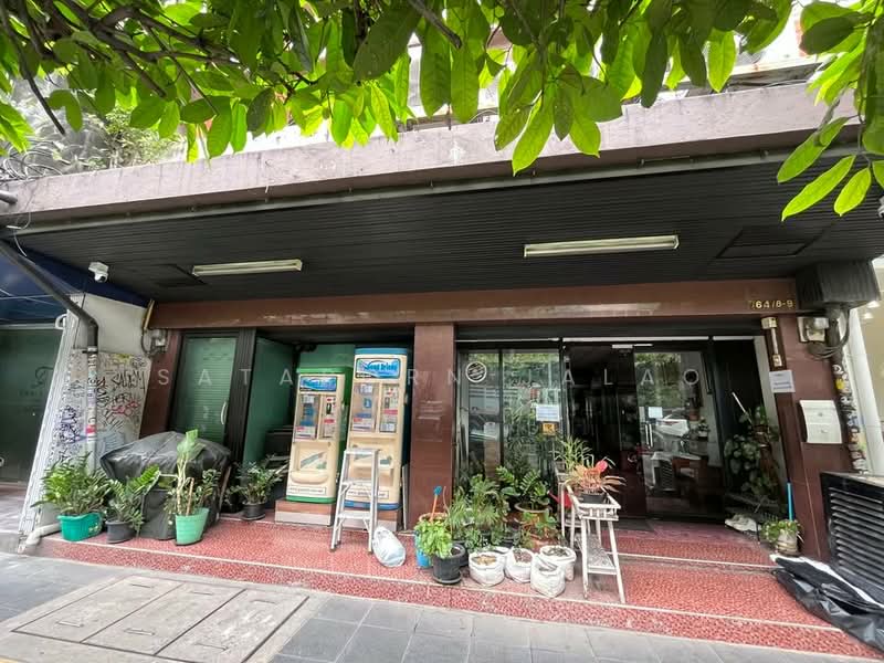 1-BR House, Bangkok, Praborommaharatchawang, Phra Nakhon, Bangkok, 1 Bedroom, 47 sqm, Single Detached House For Rent, by Sataporn Jalao, 500367322 - DDproperty.com