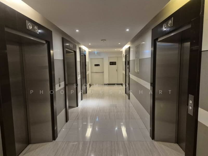 Circle Condominium, Bangkok, 1674 Soi Petchaburi 36 Petchaburi Road, Makkasan, Ratchathewi, Bangkok, 1 Bedroom, 47 sqm, Condo For Rent, by Somrad Phoopruksachart, 500367334 - DDproperty.com