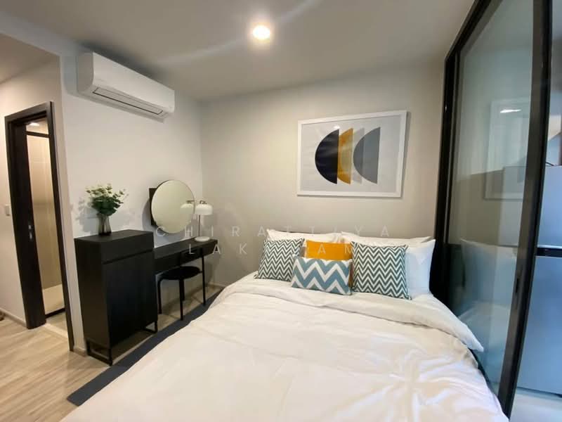 XT Huaikhwang, Bangkok, 244 Ratchadaphisek Road, Huai Khwang, Bangkok, 1 Bedroom, 30 sqm, Condo For Rent, by Chirattiya Lakkham, 500367378 - DDproperty.com