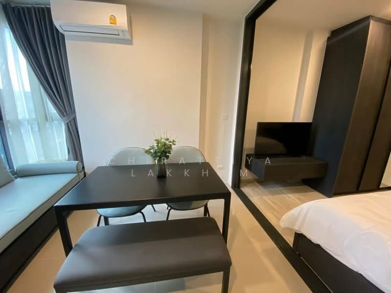 XT Huaikhwang, Bangkok, 244 Ratchadaphisek Road, Huai Khwang, Bangkok, 1 Bedroom, 30 sqm, Condo For Rent, by Chirattiya Lakkham, 500367378 - DDproperty.com
