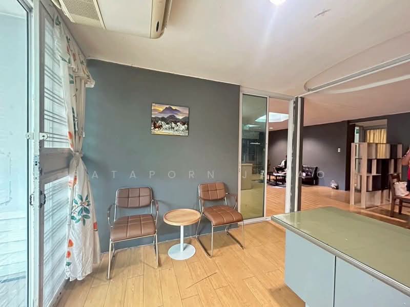 4-BR House, Bangkok, Samsen Nok, Huai Khwang, Bangkok, 4 Bedrooms, 220 sqm, Single Detached House For Rent, by Sataporn Jalao, 500367399 - DDproperty.com