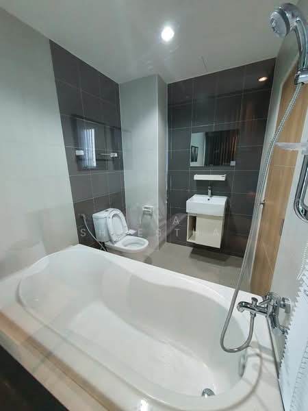 Ladda Plus Sriracha, Chon Buri (Pattaya), 100 Si Racha Nakhon 3, Si Racha, Chon Buri (Pattaya), 1 Bedroom, 50 sqm, Condo For Rent, by Sita Shrestha, 500367418 - DDproperty.com