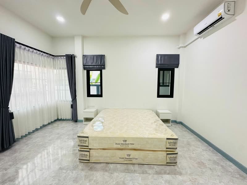 3-BR House, Chon Buri (Pattaya), Poong, Bang Lamung (Pattaya), Chon Buri (Pattaya), 3 Bedrooms, 220 sqm, Single Detached House For Sale, by Harrison Chong, 500367425 - DDproperty.com