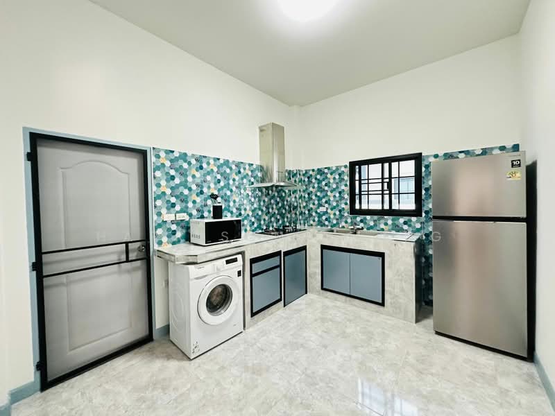 3-BR House, Chon Buri (Pattaya), Poong, Bang Lamung (Pattaya), Chon Buri (Pattaya), 3 Bedrooms, 220 sqm, Single Detached House For Sale, by Harrison Chong, 500367425 - DDproperty.com
