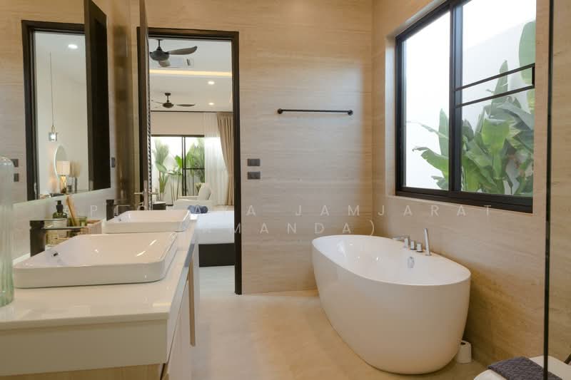 4-Bedroom Villa for Rent & Sale in Chalong Phuket, ภูเก็ต, ฉลอง, เมืองภูเก็ต, ภูเก็ต, 320 ตร.ม., วิลล่า ขาย, โดย Apichaya Jamjarat (Amanda), 500367454 - DDproperty.com