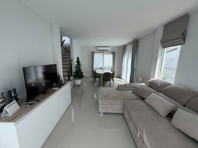 Pleno Phetkasem 81, Bangkok, Road along Khlong Phasi Charoen, southern side, Nong Kham, Nong Khaem, Bangkok, 3 Bedrooms, 142 sqm, Single Detached House For Rent, by Adisorn Ploymeerassamee, 500367498 - DDproperty.com