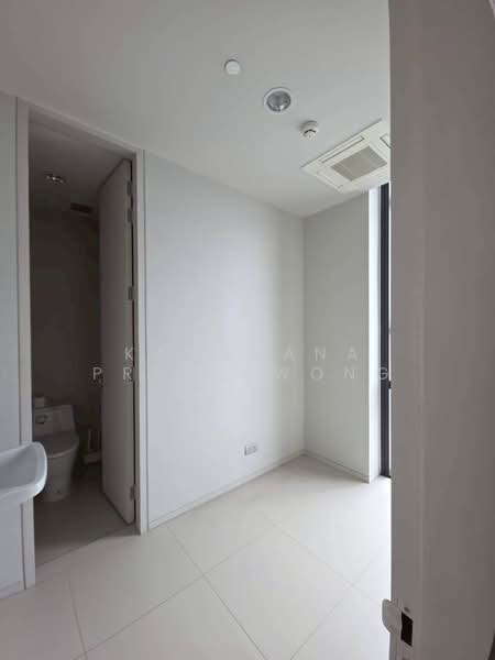Tela Thonglor 13, Bangkok, 233 Soi Sukhumvit 55, Sukhumvit Road, Khlong Tan Nua, Watthana, Bangkok, 3 Bedrooms, 235 sqm, Condo For Rent, by Kanchana Praneewong, 500367500 - DDproperty.com
