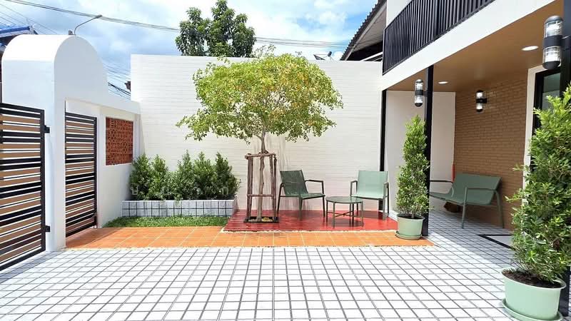 บ้านแฝด สวย ๆ หมู่บ้านรัตนาธิเบศร์ บางใหญ่ อยู่หลังเซ็นทรัล เวสเกต MRT ตลาดบางใหญ่อยู่หน้าหมู่บ้าน, นนทบุรี, บางรักพัฒนา, บางบัวทอง, นนทบุรี, 130 ตร.ม., บ้านแฝด ขาย, โดย บุษบากร (เจี๊ยบ), 500367528 - DDproperty.com