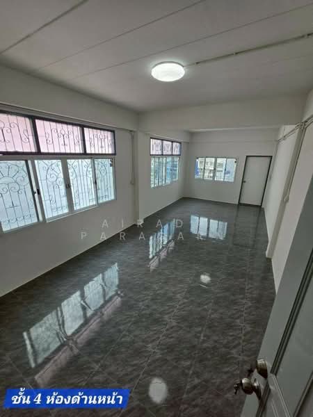 อาคารพาณิชย์ 1คูหา สูง 4.5 ชั้น, Bangkok, Tha Rang, Bang Khen, Bangkok, , 216 sqm, Shophouse For Rent, by Airada Parasarn, 500367529 - DDproperty.com