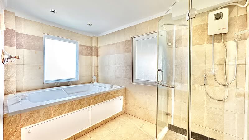 4 Bed Pet Friendly House for Rent Only 75k 300m from Jomtien Beach, Chon Buri (Pattaya), Casa Village, Bang Lamung, Bang Lamung (Pattaya), Chon Buri (Pattaya), 4 Bedrooms, 750 sqm, Single Detached House For Rent, by Siwas Thepphabut, 500367530 - DDproperty.com
