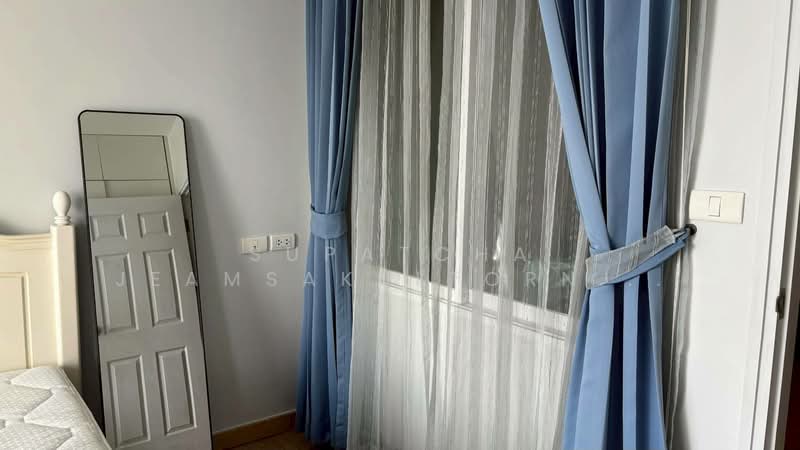 Life @ Sathorn 10, Bangkok, 48 Soi Sathorn 10, Sathorn Road, Silom, Bang Rak, Bangkok, 1 Bedroom, 42 sqm, Condo For Rent, by Supatcha Jeamsakultorn (Patcha), 500367541 - DDproperty.com
