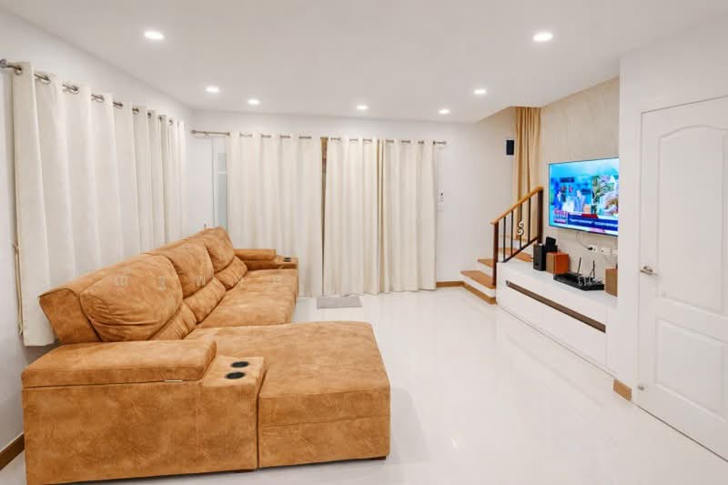 ไม่พบโครงการ, Samut Prakan, เทพารักษ์ กิ่วแก้ว, Bang Kaeo, Bang Plee, Samut Prakan, 4 Bedrooms, 145 sqm, Townhouse For Rent, by ณัฐพงศ์ สุนทรอรุณ, 500367583 - DDproperty.com