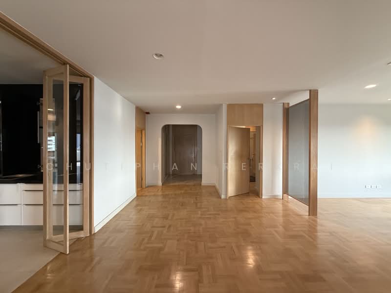Tower Park, Bangkok, 88 Soi Sukhumvit 3, Sukhumvit Road, Khlongtoei Nua, Watthana, Bangkok, 3 Bedrooms, 265 sqm, Condo For Rent, by Chutiphan Rerkrai, 500367620 - DDproperty.com