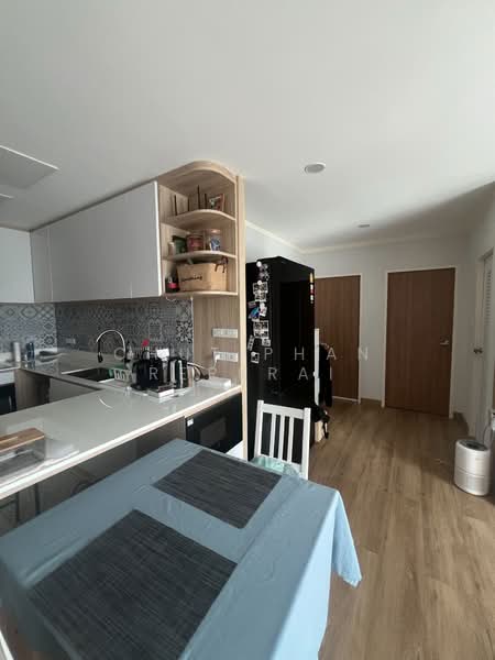 Baan Siri Sathorn Yenakard, Bangkok, Yenakat, Thung Maha Mek, Sathon, Bangkok, 2 Bedrooms, 71 sqm, Condo For Sale, by Chutiphan Rerkrai, 500367622 - DDproperty.com