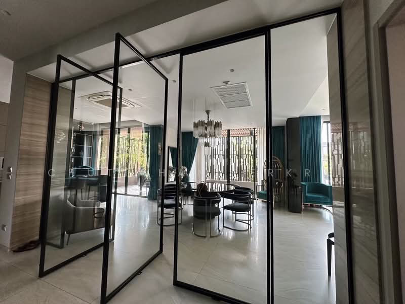 Vana Residence Rama9 – Srinakarin, Bangkok, 89 Sri Nakharin-Rom Klao Road, Hua Mak, Bang Kapi, Bangkok, 5 Bedrooms, 492 sqm, Single Detached House For Sale, by Chutiphan Rerkrai, 500367628 - DDproperty.com