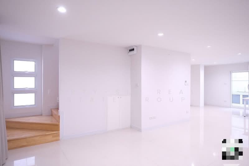ให้เช่า Home Office สร้างใหม่ ย่านรัชโยธิน, กรุงเทพ, จตุจักร, กรุงเทพ, 310 ตร.ม., สำนักงาน ให้เช่า, โดย Forty-Six Real Estate Group, 500367630 - DDproperty.com