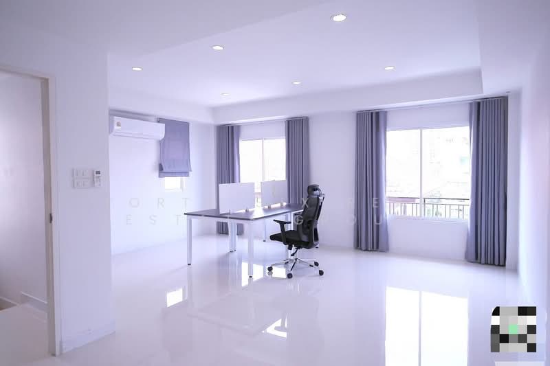 ให้เช่า Home Office สร้างใหม่ ย่านรัชโยธิน, กรุงเทพ, จตุจักร, กรุงเทพ, 310 ตร.ม., สำนักงาน ให้เช่า, โดย Forty-Six Real Estate Group, 500367630 - DDproperty.com