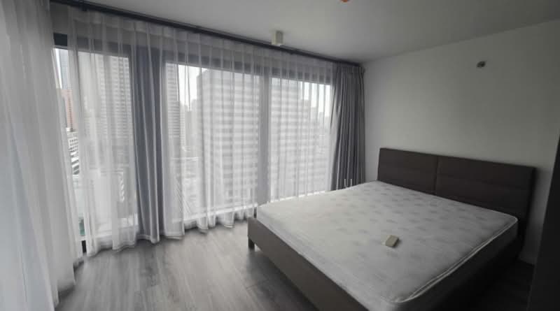 The Lofts Silom : เดอะ ลอฟท์ สีลม, กรุงเทพ, ถนนประมวญ, สีลม, บางรัก, กรุงเทพ, 75 ตร.ม., คอนโด ให้เช่า, โดย Huan yu, 500367650 - DDproperty.com