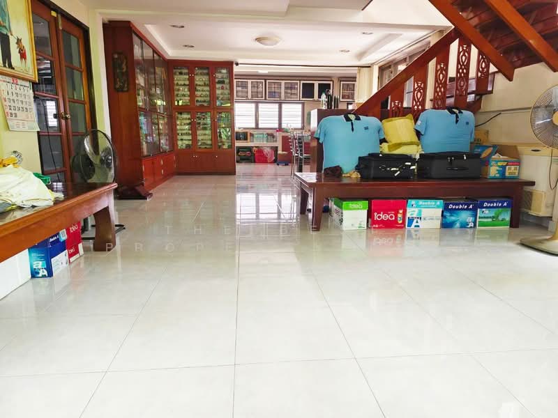 เสรี8 พระราม9, กรุงเทพ, สวนหลวง, กรุงเทพ, 325 ตร.ม., บ้านเดี่ยว ขาย, โดย The Best Property ต้าร์, 500367652 - DDproperty.com