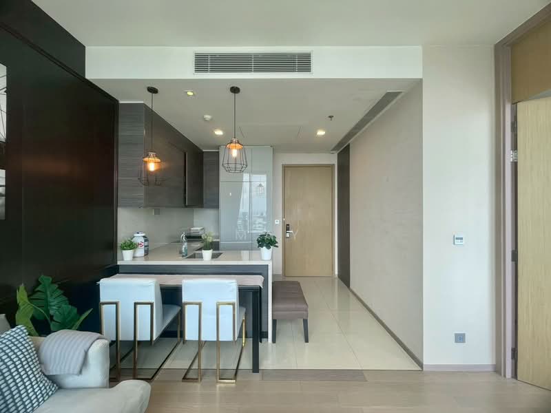 The Esse Asoke, Bangkok, 333 Soi Sukhumvit 21, Sukhumvit Road, Khlongtoei Nua, Watthana, Bangkok, 1 Bedroom, 42 sqm, Condo For Rent, by May, 500367656 - DDproperty.com