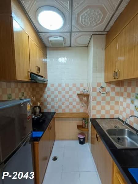Country Complex Bangna, Bangkok, Sanpawut Road, Bang Na, Bangkok, 2 Bedrooms, 71 sqm, Condo For Rent, by Nichaphat Sakunchayapha, 500367659 - DDproperty.com