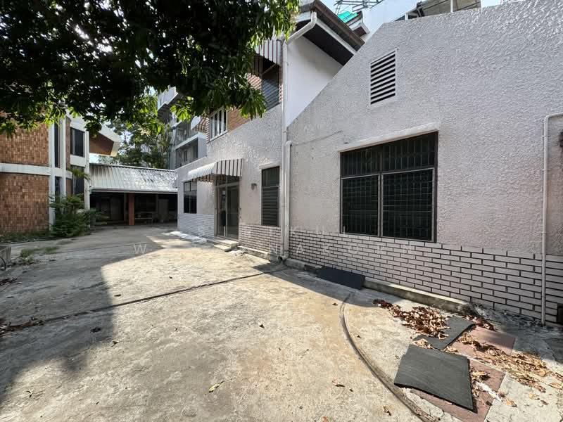 Detached House- Just 800m from BTS Thonglor, Ideal for commercial use, Bangkok, Khong Tan, Khlong Toei, Bangkok, , 400 sqm, Retail Space For Rent, by Sirikul Wattanakorn, 500367661 - DDproperty.com