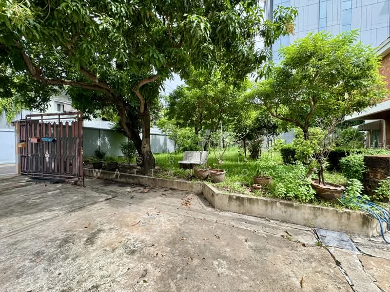 Detached House- Just 800m from BTS Thonglor, Ideal for commercial use, Bangkok, Khong Tan, Khlong Toei, Bangkok, , 400 sqm, Retail Space For Rent, by Sirikul Wattanakorn, 500367661 - DDproperty.com