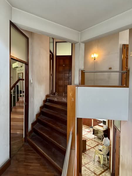 Detached House- Just 800m from BTS Thonglor, Ideal for Commercial use, Bangkok, Khong Tan, Khlong Toei, Bangkok, 6 Bedrooms, 400 sqm, Single Detached House For Rent, by Sirikul Wattanakorn, 500367669 - DDproperty.com