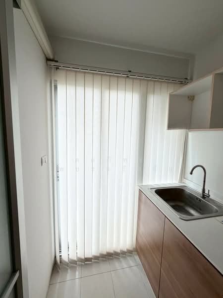 Airlink Residence, Bangkok, Rom Klao Road, Khlong Sam Prawet, Lat Krabang, Bangkok, 1 Bedroom, 30 sqm, Condo For Sale, by ดลภัทร เพชรจรัสชัย, 500367674 - DDproperty.com