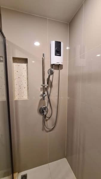 XT Huaikhwang, Bangkok, 244 Ratchadaphisek Road, Huai Khwang, Bangkok, 1 Bedroom, 28 sqm, Condo For Rent, by Sutep Rodduaybun, 500367679 - DDproperty.com