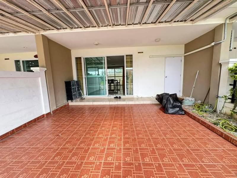 ให้่เช่าทาวน์โฮม ม.เดอะเซ็นทรัล2 ศรีราชา, Chon Buri (Pattaya), Surasak, Si Racha, Chon Buri (Pattaya), 3 Bedrooms, 80 sqm, Townhouse For Rent, by Dusit Saengfa, 500367705 - DDproperty.com
