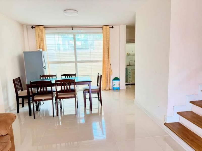 ให้่เช่าทาวน์โฮม ม.เดอะเซ็นทรัล2 ศรีราชา, Chon Buri (Pattaya), Surasak, Si Racha, Chon Buri (Pattaya), 3 Bedrooms, 80 sqm, Townhouse For Rent, by Dusit Saengfa, 500367705 - DDproperty.com