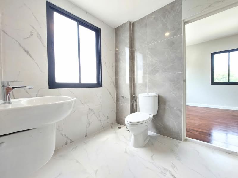 Laddarom Pinklao-Kanchanapisek, Nonthaburi, Kanchanaphisek Road, Bang Muang, Bang Yai, Nonthaburi, 4 Bedrooms, 234 sqm, Single Detached House For Sale, by เอนก, 500367720 - DDproperty.com