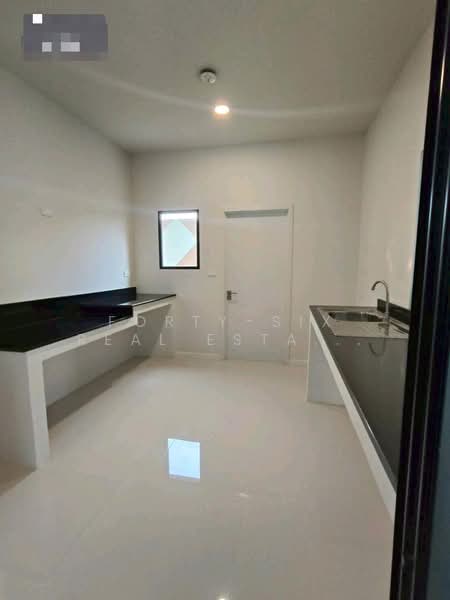 Britania Bangna-Srivaree, Samut Prakan, Village No. 6, Srisa Chorakhe Yai, Bang Sao Thong, Samut Prakan, 4 Bedrooms, 255 sqm, Single Detached House For Sale, by Forty-Six Real Estate Group, 500367731 - DDproperty.com