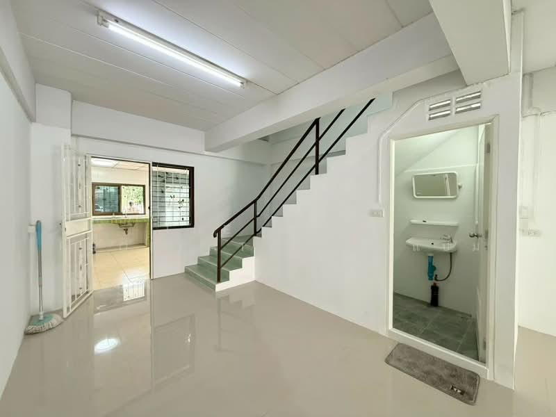 อาคารพาณิชย์บางบัวทอง นนทบุรี, Nonthaburi, Bang Rak Pattana, Bang Bua Thong, Nonthaburi, , 100 sqm, Shophouse For Sale, by The Best Property ป๋อมแป๋ม, 500367755 - DDproperty.com