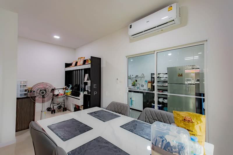 Pruksa 59/2 Sukhumvit-Bangpoo : พฤกษา 59/2 สุขุมวิท - บางปู, สมุทรปราการ, ถนนสุขุมวิทเก่า, ท้ายบ้านใหม่, เมืองสมุทรปราการ, สมุทรปราการ, 100 ตร.ม., ทาวน์เฮ้าส์ ขาย, โดย The Best Property ปู, 500367756 - DDproperty.com