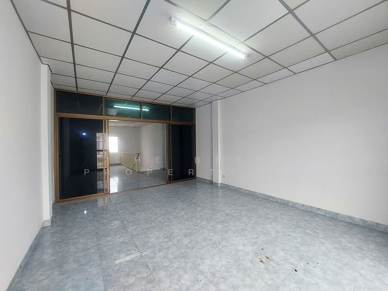 Poonsinh Thani 3, Bangkok, Rat Phatthana Road, Khlong Song Ton Nun, Lat Krabang, Bangkok, 1 Bedroom, 150 sqm, Townhouse For Sale, by The Best Property เป้, 500367766 - DDproperty.com